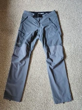 Arc'teryx Gamma SL Hybrid? Grey.  Size: Medium.  