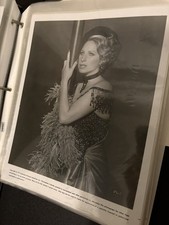 Vintage Barbra Streisand Funny Lady Movie Still Fanny Brice Streetlight Portrait