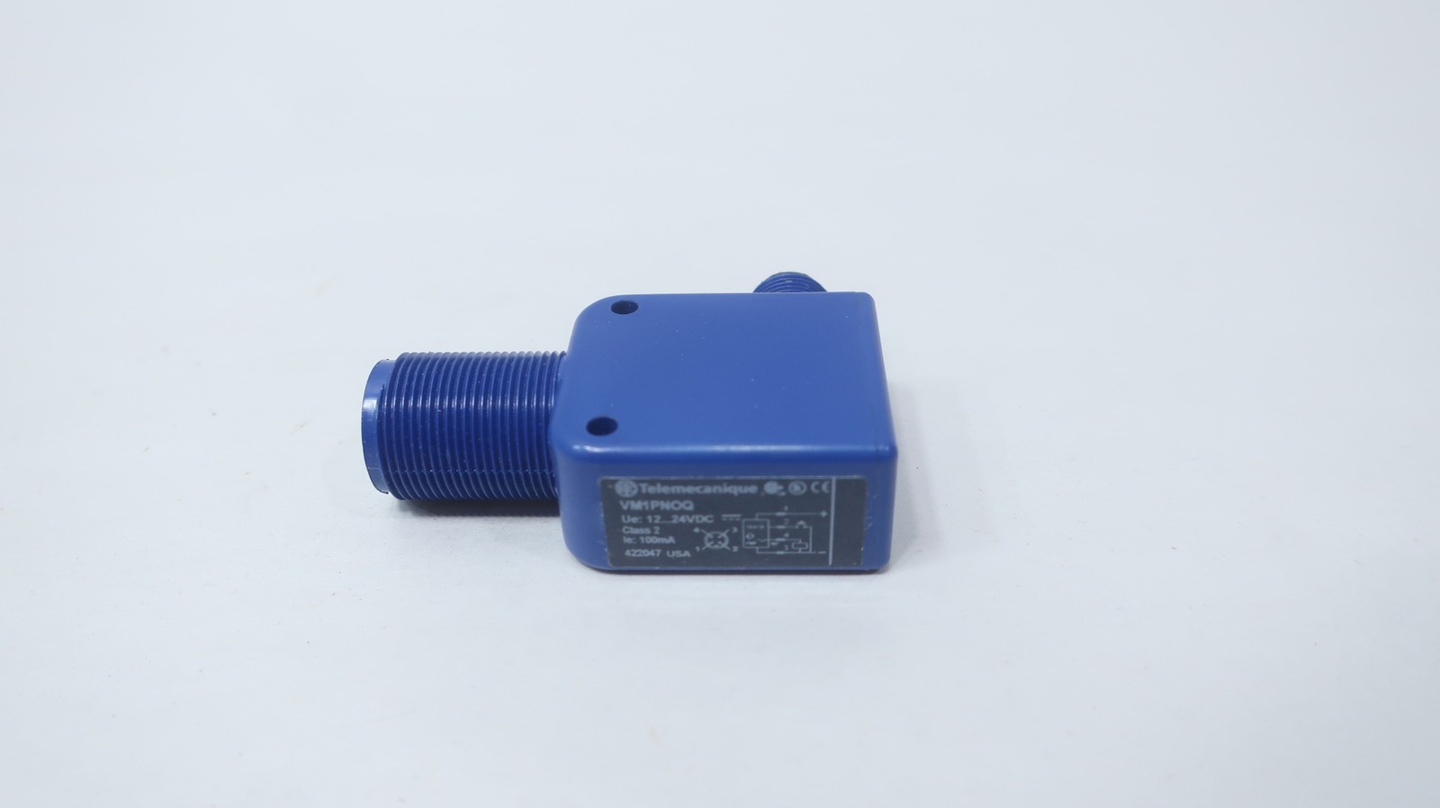 Telemecanique VM1PNOQ Proximity Sensor 12-24v-dc