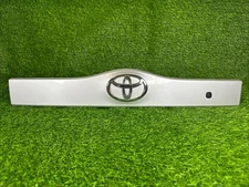 Toyota Prius 2004-2009 Rear Trunk Liftgate Handle Garnish Trim Silver  OEM
