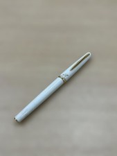 PILOT Fountain Pen F H579 14K Gold Nib Fine Vintage Used Writing Instrument