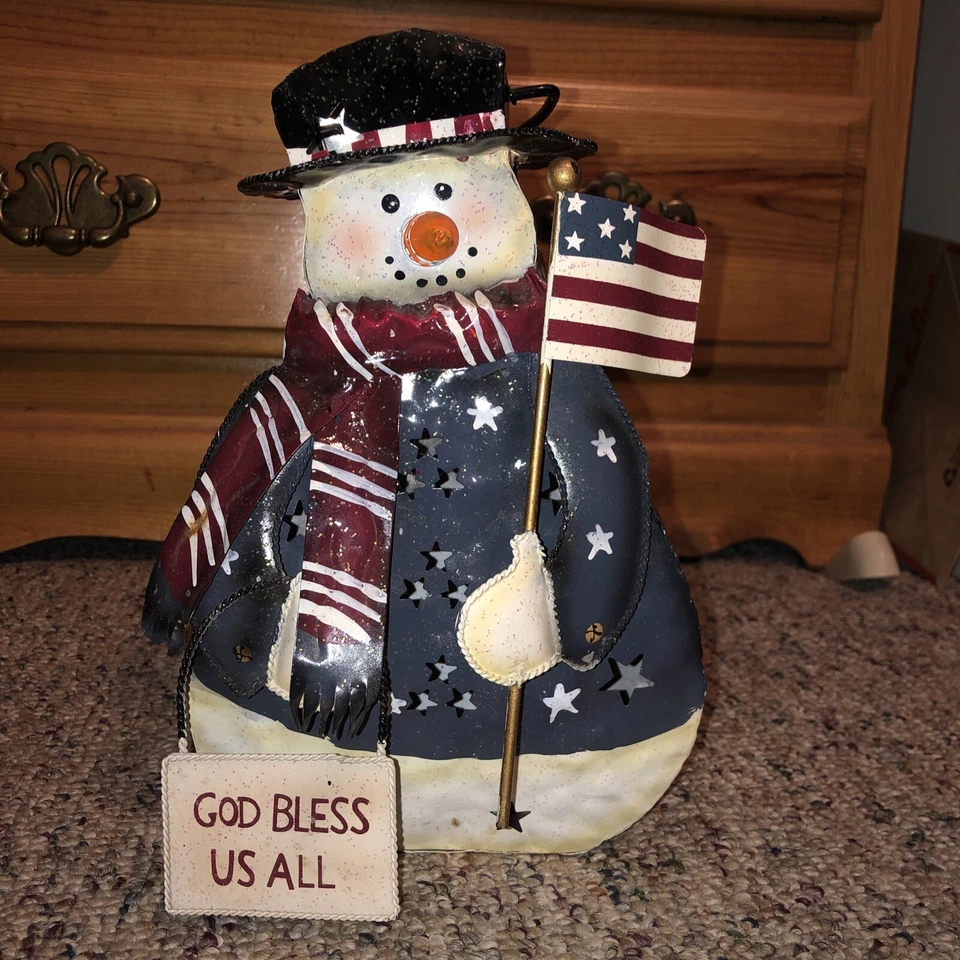 Interior del hogar Patriótico Dios nos bendiga a todos muñeco de nieve té luz linterna metal ¡NUEVO! Foto 2 de 4