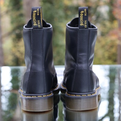 Dr. Martens 1460 Nappa 8 Eye Black Leather Boots Men's Size 9 Lace