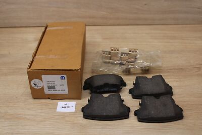 MOPAR 05142566AB Rear Disc Brake Pad Kit NOS NEU genuine xl14729