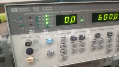 AGILENT/ Hewlett Packard HP 8657B Signal Generator 100 kHz to 2.06