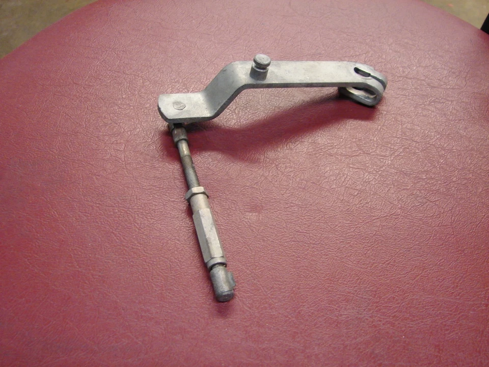 58 PONTIAC BONNEVILLE INYECCIÓN DE COMBUSTIBLE FI ACOPLAMIENTO DEL ACELERADOR Foto 4 de 4