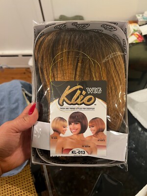 Short Klio Ginger Bob Wig with Bangs for Women! Never worn!