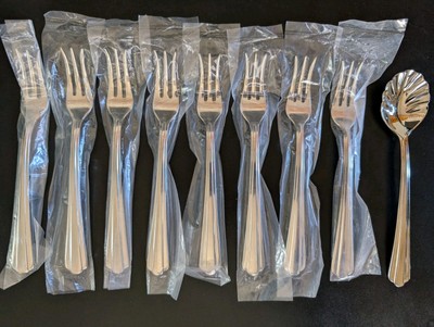 Hampton Silversmiths CENTRAL Stainless 18/10 Flatware 8 Glossy Cocktail Forks 