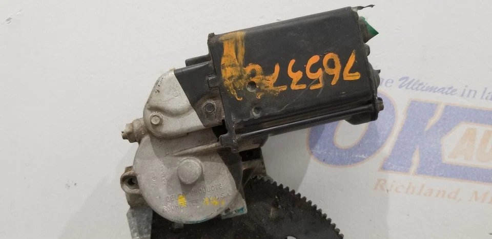 1968 CADILLAC DEVILLE 2 DOOR POWER WINDOW REGULATOR FRONT RIGHT PASSENGER - Image 3 of 4