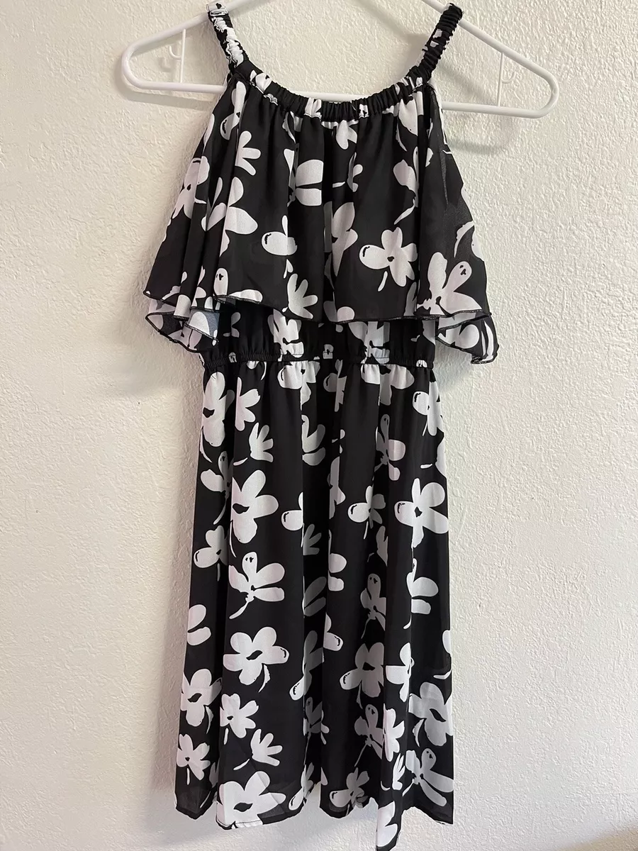 White floral cold clearance shoulder dress
