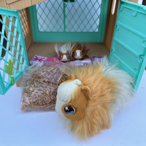 Little Live Pets Mama Surprise Soft Interactive Mamma cavia con capanna, neonati - Foto 6 di 24