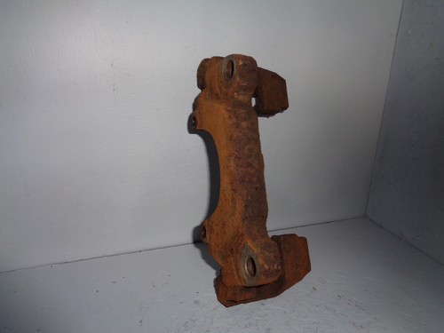 VW Scirocco 137 1,4 TSI Bremssattel Halter Träger vorne links rechts ATE