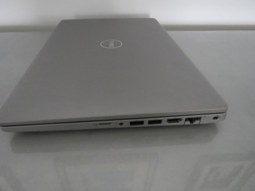 Dell Latitude 5411 14 pollici Intel Core i7-10850H 2,70,5,1 GHz, 16 GB, 512 GB. SSD computer portatile - Foto 2 di 6