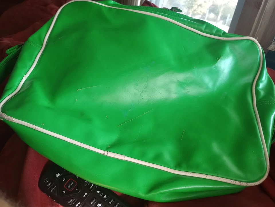 Bolso de Gimnasio Puma De Colección Bolsa de Zapatos de Fútbol Bolsa de Fútbol Verde Neón Logotipos ¡Raro! Foto 3 de 4