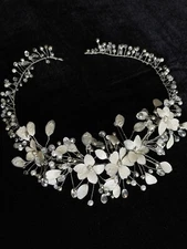 Bridal Hair Accessories Wedding Headpiece Pearl Crystal Flower  Stras   handmade