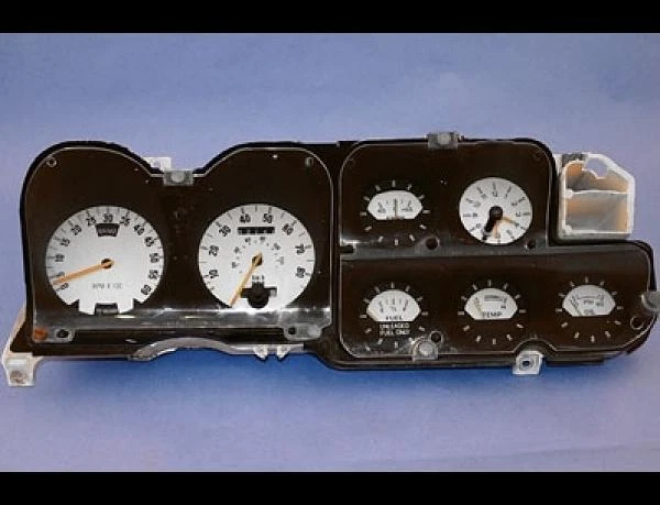 Medidores de cara blancos para Ford Ranchero 1977-1979 Foto 2 de 4