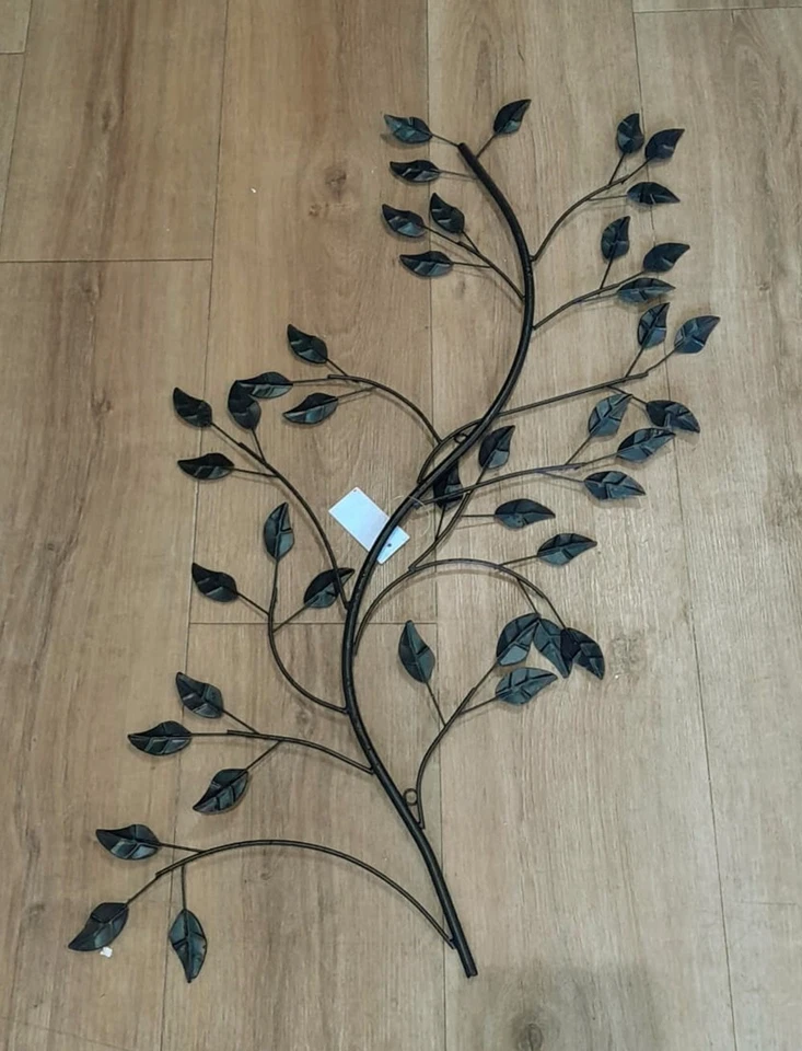 Large Wall Art Leaf and Branch Home or Garden Décor - Black Finish (77cm Tall) - Image 3 of 4