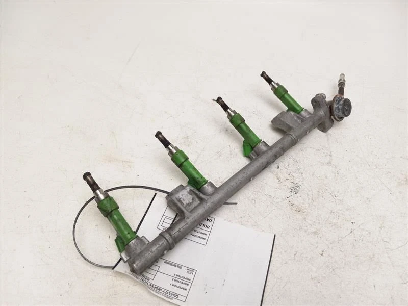 TRILHO DE COMBUSTÍVEL 2009 - 2019 TOYOTA HIGHLANDER - Imagem 4 de 4