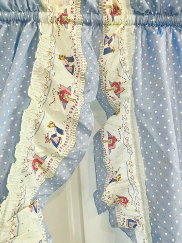 A Vintage 90’s Rare Farmhouse Country Goose Priscilla Curtain Pair 80”x86” USA