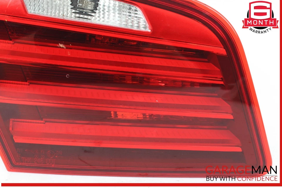 11-16 BMW 528i 535i 550i F10 Trasero Izquierdo Lado del Conductor LED Luz Trasera Interior Lámpara Fabricante de Equipo Original Foto 3 de 4