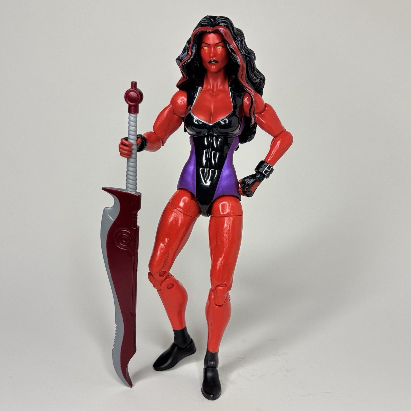 RED SHE-HULK 7
