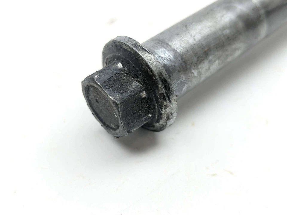 Eje de rueda trasera 86 Suzuki Cavalcade GV 1400 Foto 2 de 4