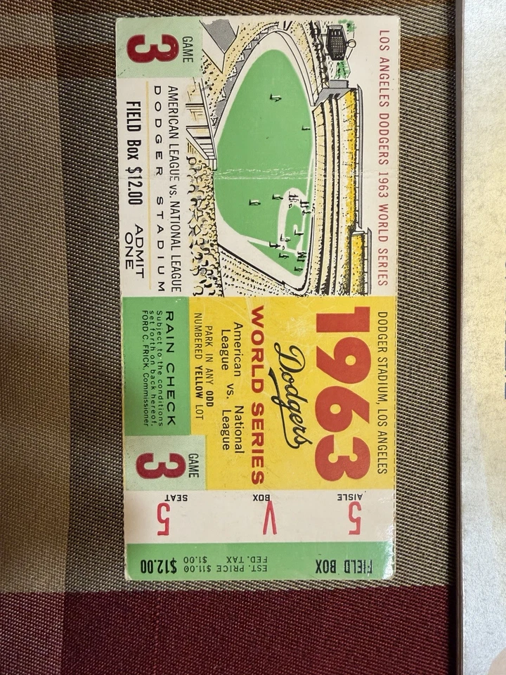 Original 1963 World Series Program & Ticket Stub – Dodgers vs. Yankees (Game 3) - Image 2 of 4