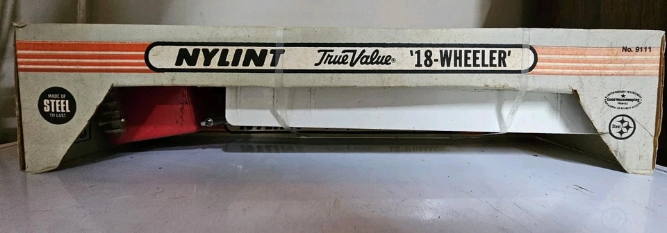 NEW Steel Nylint GMC 18-Wheeler #911 TRUE VALUE HARDWARE STORES - Image 3 of 4