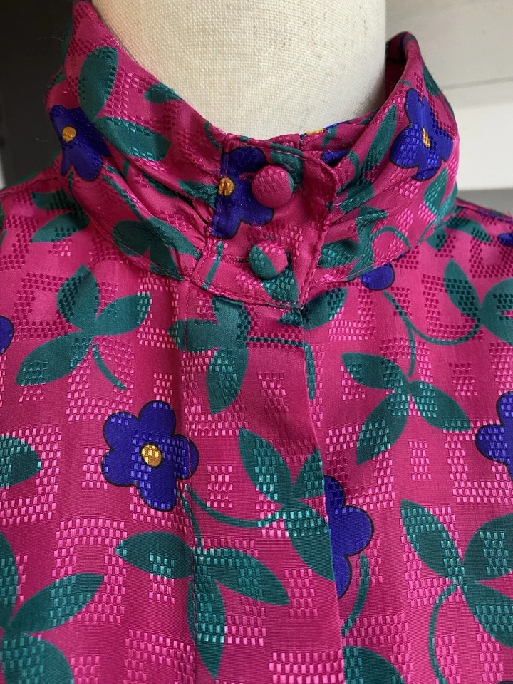 Blusa vintage años 80 floral manga hinchada talla mediana o grande Foto 3 de 4