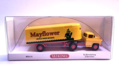 Wiking 052102 Koffer-Sattelzug (Chevrolet) ''Mayflower'' rot/gelb Maßstab 1:87 