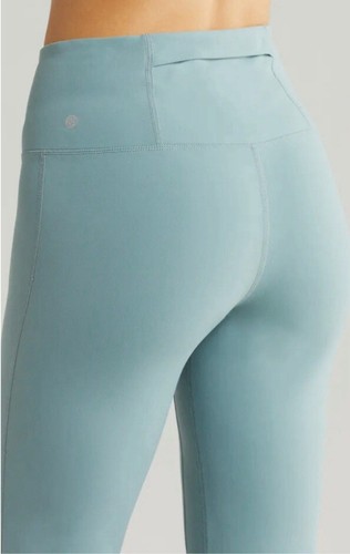 Zella Studio High Waist Flare Ankle Pants And V Neck Top size Small NWT - Picture 7 of 15