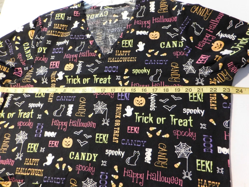Scrub Top Women's Large Short Sleeve Halloween V Neck Medical Nurse XL - Image 4 of 4