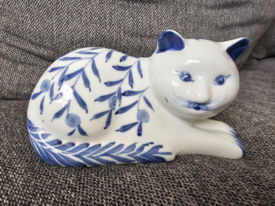 Delft Large Cat Holland Figurine Blue & White Delftware Hand Painted Vintage