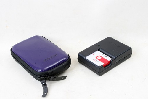 TESTED Sony Cyber-Shot DSC-W55 digital point&shoot camera 2 batts charger - Picture 2 of 10