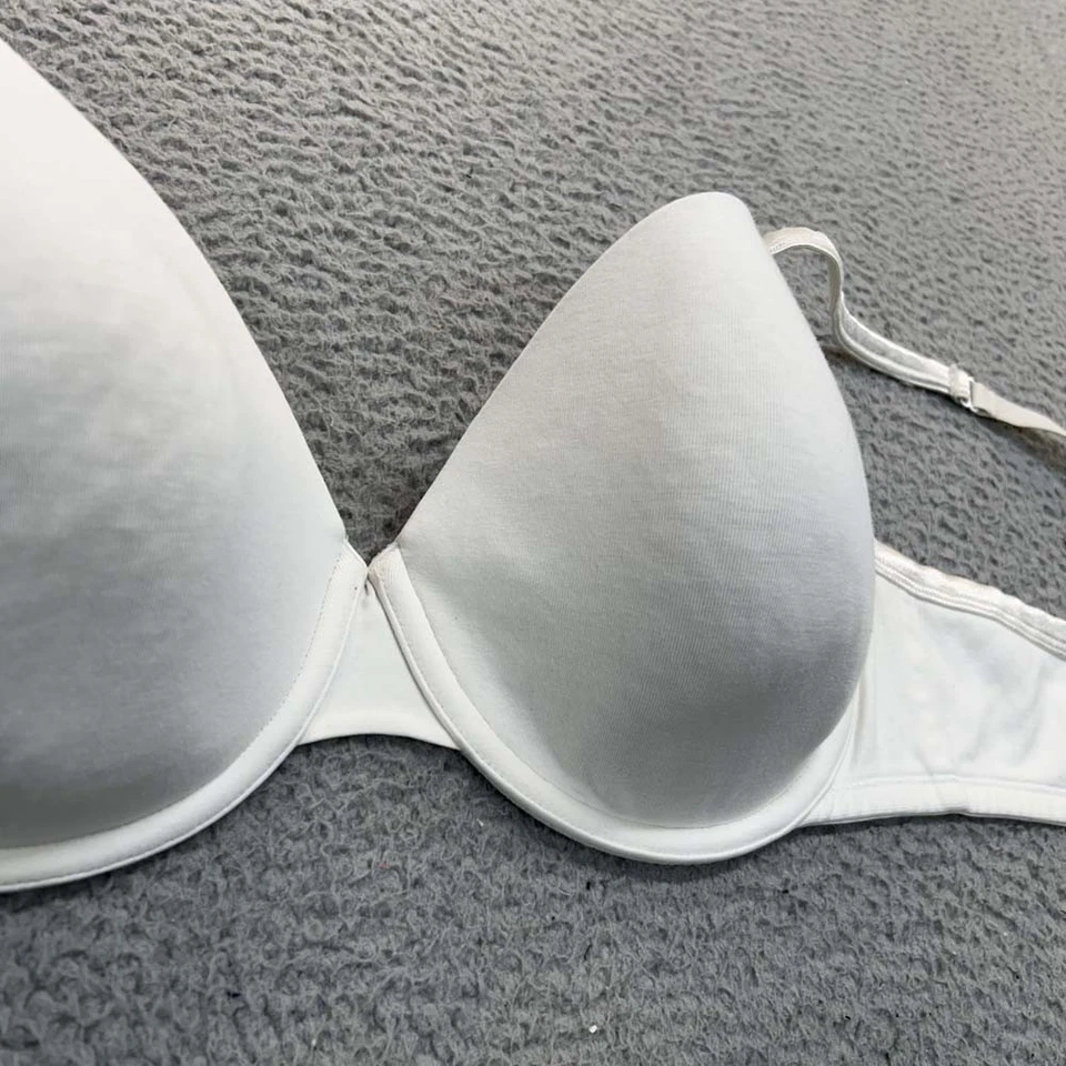 Sujetador Cacique 42DD T-Shirt Bra Lane Bryant Foto 3 de 4