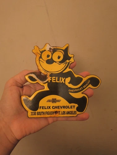 VINTAGE CHEVROLET PORCELAIN METAL OLD FELIX THE CAT- CHEVY TAG TOPPER SIGN