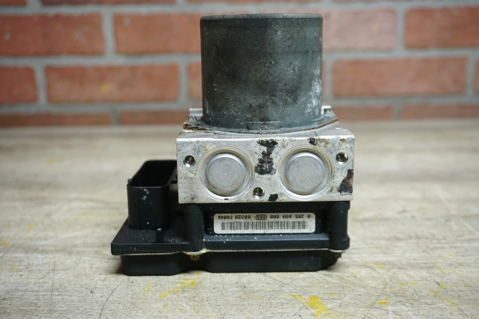 2006-2007 BMW 650I E63 COUPE 4.8L ABS ANTI LOCK BRAKE PUMP CONTROL MODULE OEM - Image 3 of 4