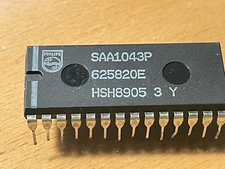 SAA1043P   Universal SYNC Generator - dip28 .