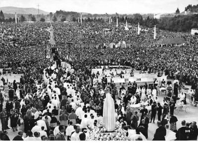 Portugal #MK36177 Fatima Die Statue Von Notre Dame Est Rapportee A La Capelinha