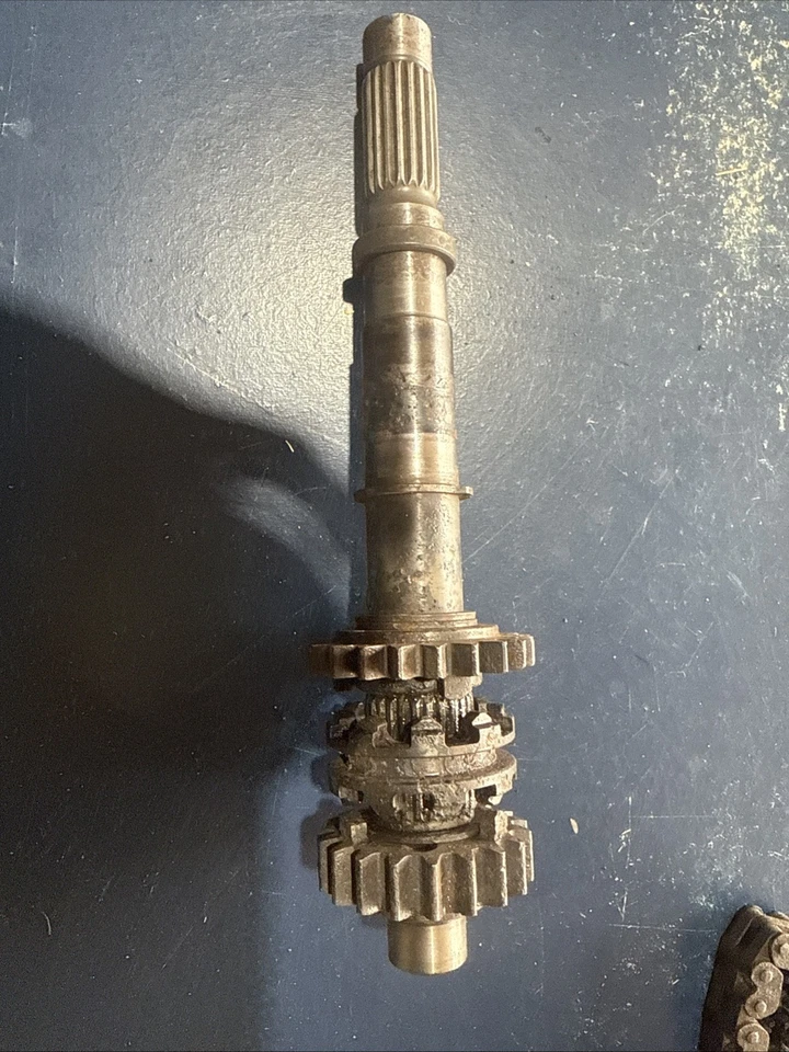 01 Polaris Scrambler 400 2x4 变速器齿轮、链条、轴和换档叉 — 第 4/4 张图片