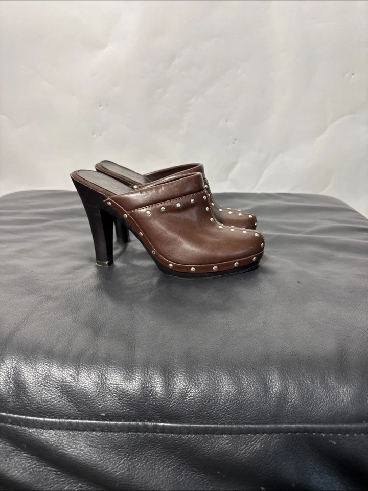 Zuecos para mujer Foto 2 de 4