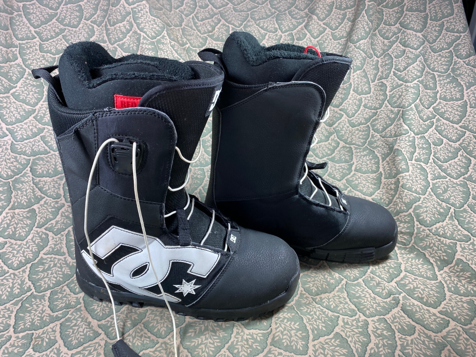 DC Avaris Men's Snowboard Boots Size 9.5 eBay