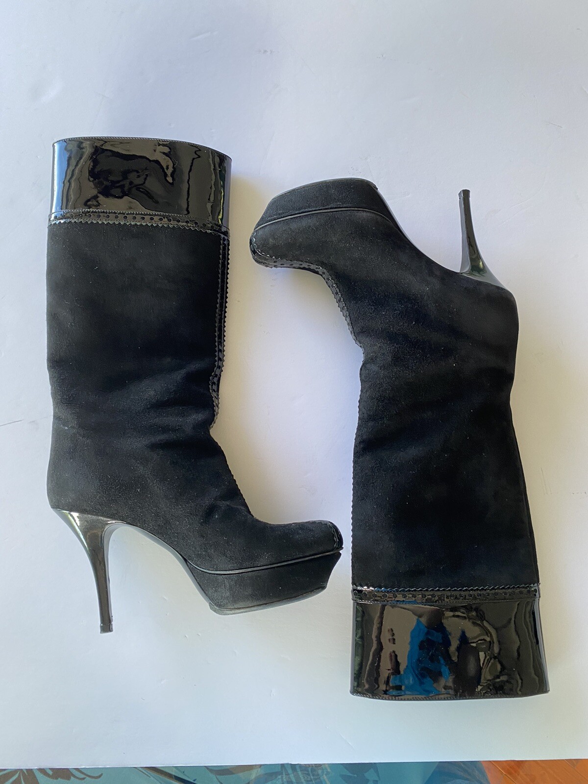 Stivali neri in pelle scamosciata Yves Saint Laurent Tribute taglia 36 5