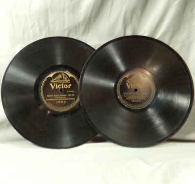 Two PAUL WHITEMAN 78 RPM Records Wang Blues Three O Clock Oriental Fox Trot
