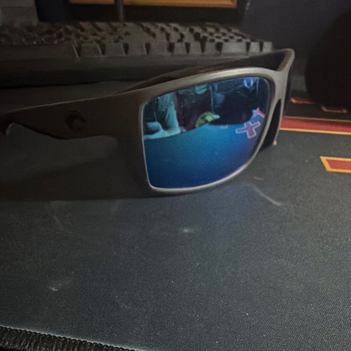 Costa Reefton 580 Gray Plastic Wrap Sunglasses Blue Mirrored Lens Fishing