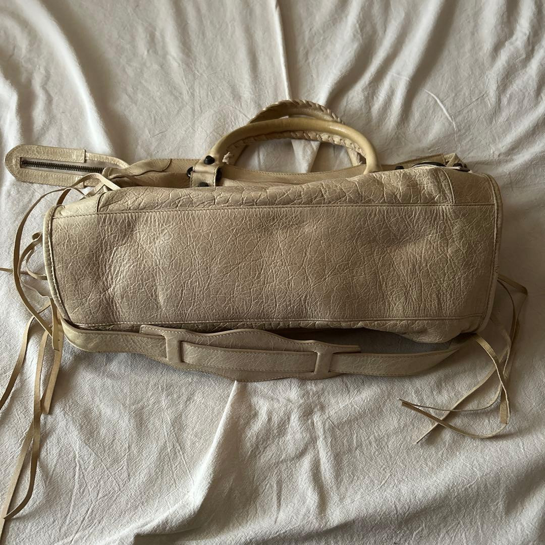 BALENCIAGA The City 2-way handbag Shoulder Bag Ivory Leather Y2K Authentic Japan thumbnail 15