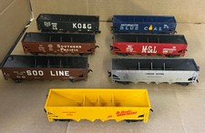 HO SCALE LOT OF 7 HOPPER CARS