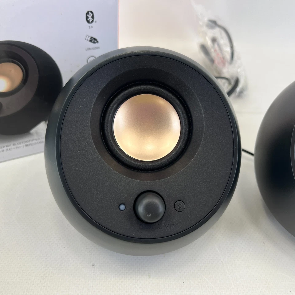 Creative Pebble V3 Minimalistic USB-C Powered Bluetooth Desktop Speakers Black - Image 2 of 4