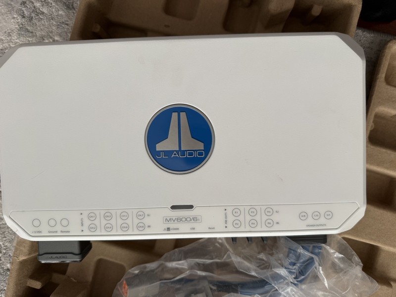 JL Audio MVi Marine Amplifier MV600/6i