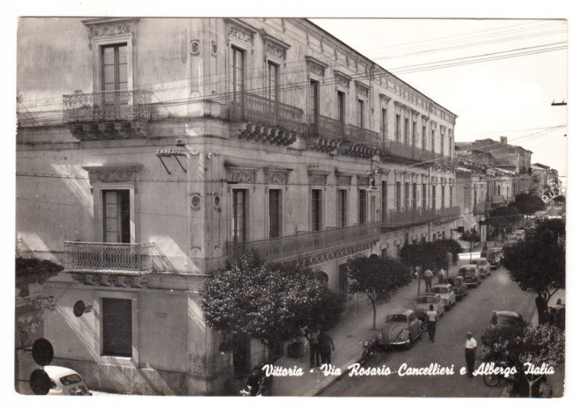 26-02683 - VITTORIA RAGUSA - VIA CANCELLIERI ED ALBERGO ITALIA VIAGGIATA 1960